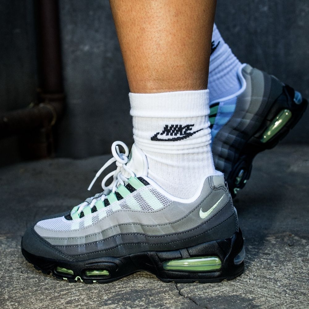 Nike Air Max 95 OG Big Bubble Fresh Mint