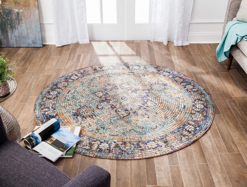 round hazaran distressed rug 767